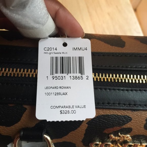 *SOLD* NWT Coach Leopard Print Rowan Satchel - Picture 4 of 11
